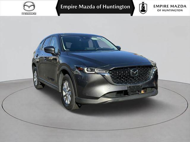 2022 Mazda CX-5 2.5 S Preferred Package AWD photo