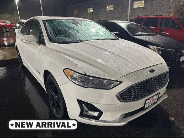 2019 Ford Fusion Titanium FWD photo