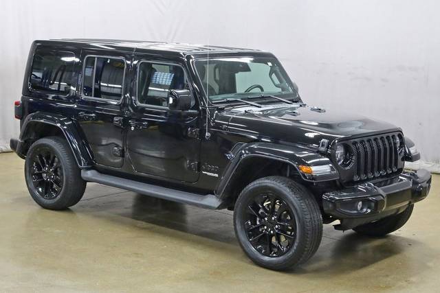 2022 Jeep Wrangler Unlimited Unlimited High Altitude 4WD photo