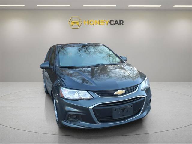 2019 Chevrolet Sonic LT FWD photo