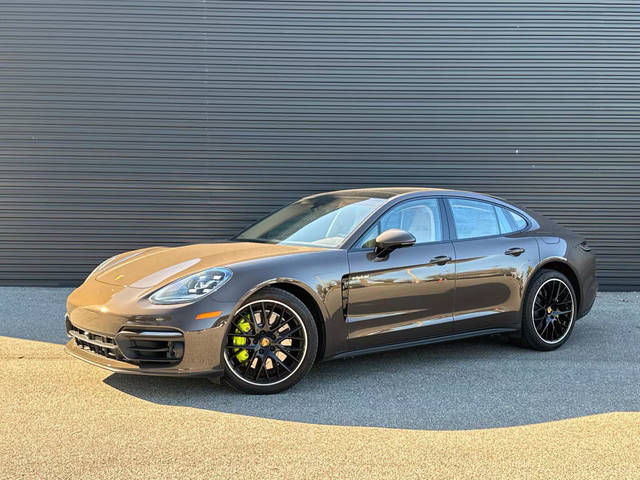 2022 Porsche Panamera 4 E-Hybrid AWD photo