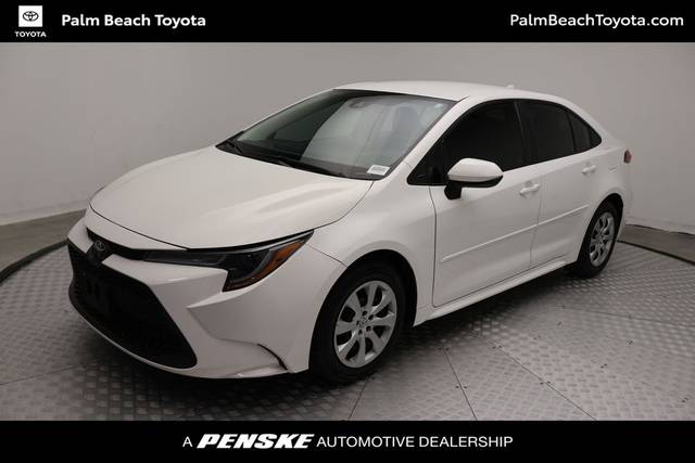 2022 Toyota Corolla LE FWD photo