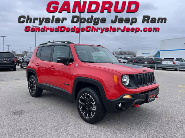 2023 Jeep Renegade Trailhawk 4WD photo