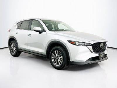 2023 Mazda CX-5 2.5 S Preferred Package AWD photo