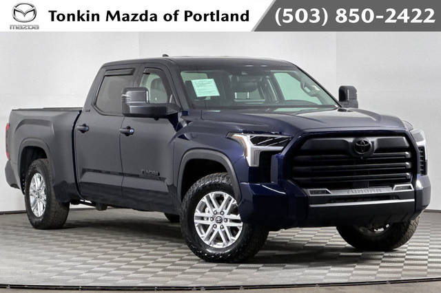 2022 Toyota Tundra SR5 4WD photo