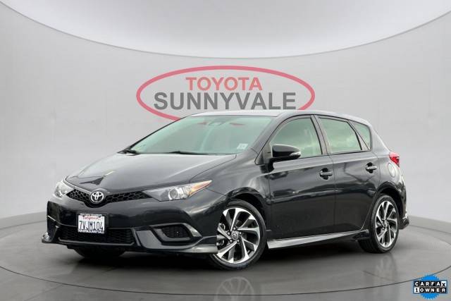 2017 Toyota Corolla iM  FWD photo