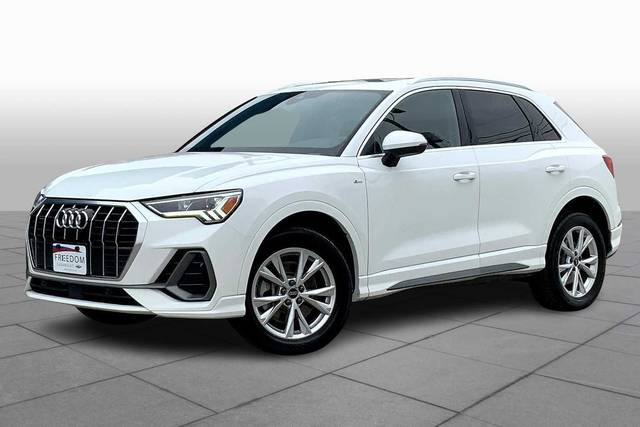 2023 Audi Q3 S line Premium AWD photo