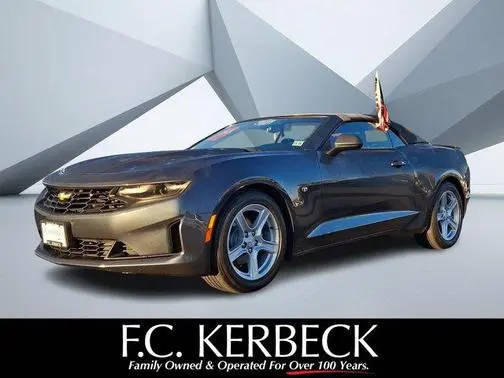 2021 Chevrolet Camaro 1LT RWD photo