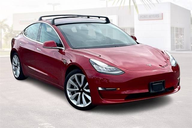 2018 Tesla Model 3 Long Range Battery AWD photo