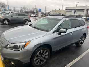 2015 Subaru Outback 2.5i Limited AWD photo