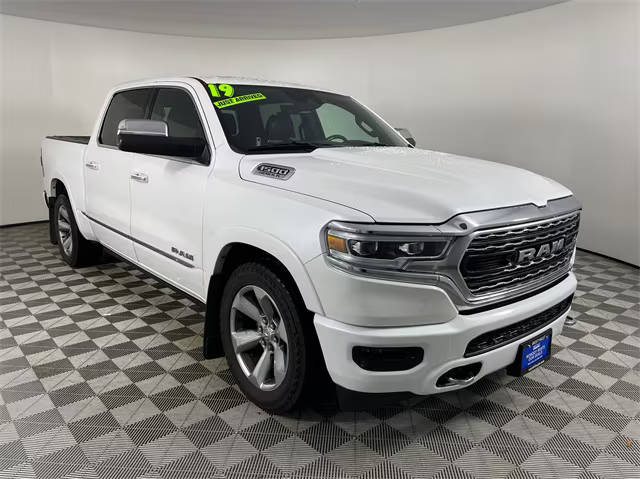 2019 Ram 1500 Limited 4WD photo