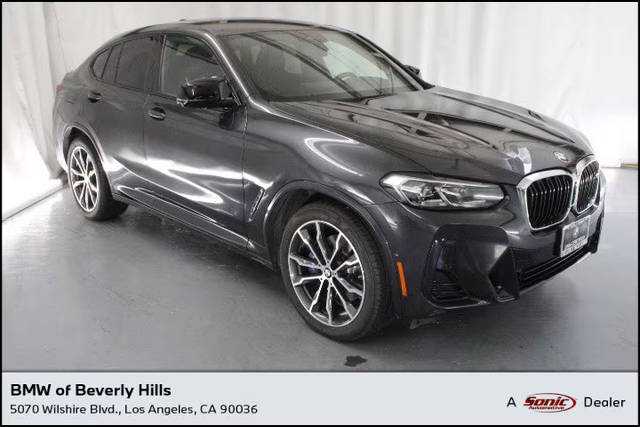 2022 BMW X4 M40i AWD photo