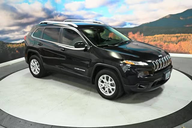 2015 Jeep Cherokee Latitude 4WD photo