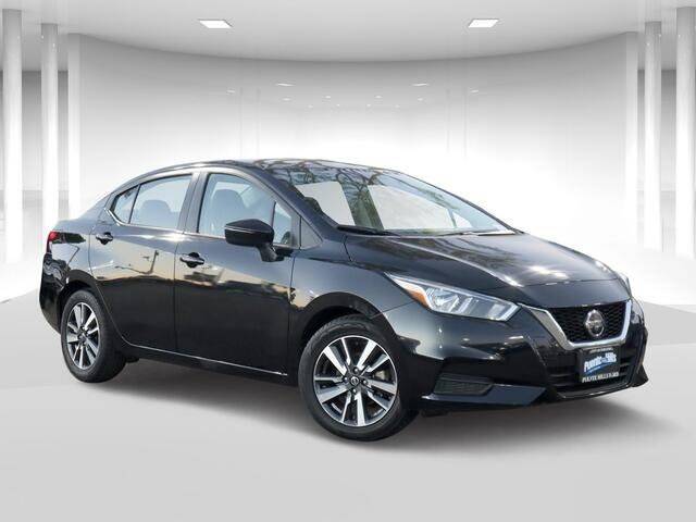 2021 Nissan Versa SV FWD photo