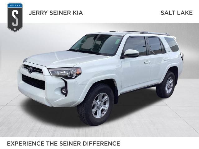 2022 Toyota 4Runner SR5 4WD photo