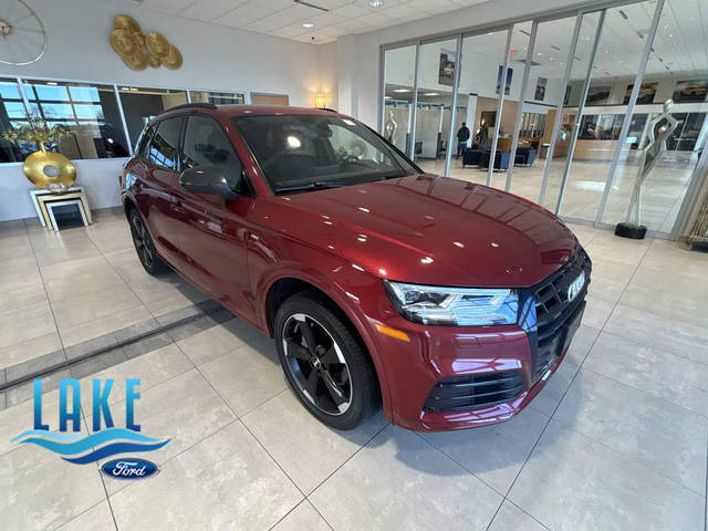 2020 Audi Q5 Titanium Premium Plus AWD photo