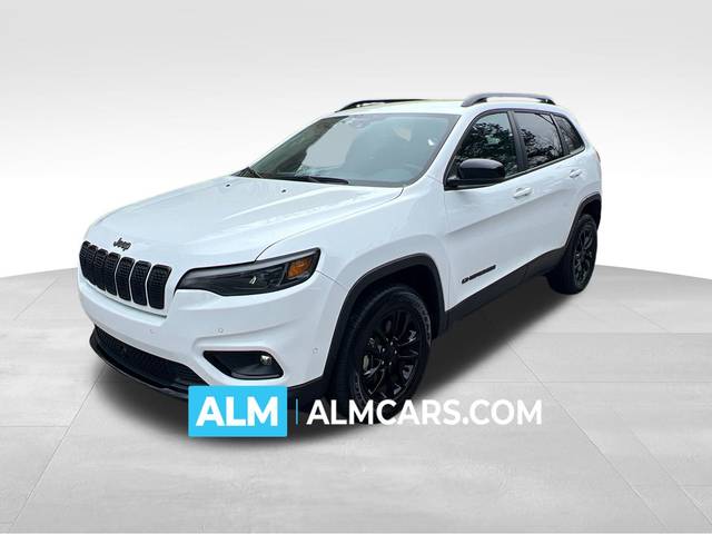 2023 Jeep Cherokee Altitude Lux 4WD photo