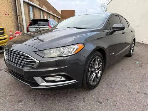 2017 Ford Fusion Hybrid SE FWD photo