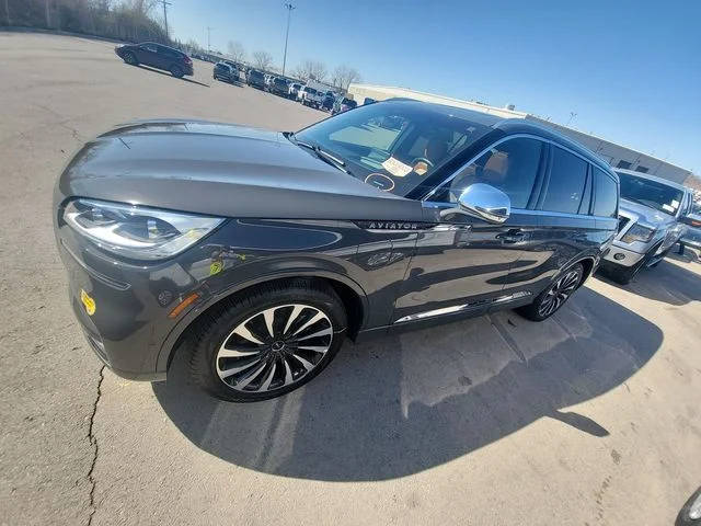 2022 Lincoln Aviator Black Label Grand Touring AWD photo