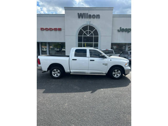 2022 Ram 1500 SLT RWD photo