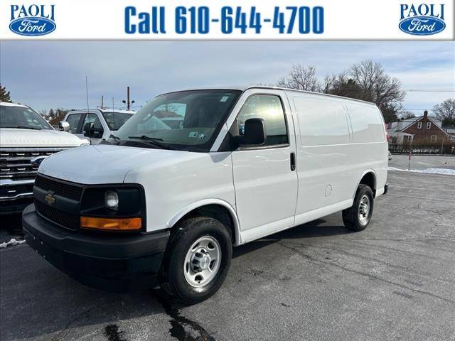 2017 Chevrolet Express Cargo  RWD photo