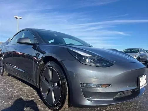 2022 Tesla Model 3 Long Range AWD photo