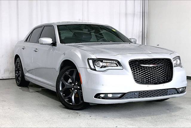 2023 Chrysler 300 300S RWD photo