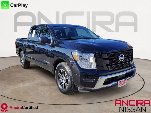 2022 Nissan Titan SV RWD photo