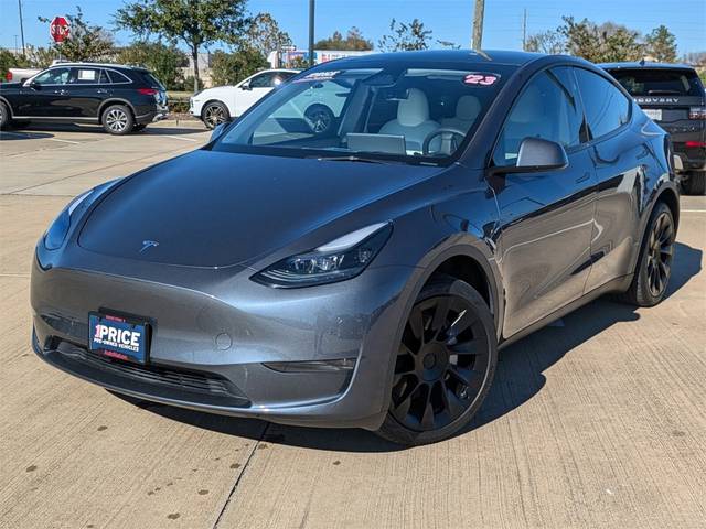 2023 Tesla Model Y Long Range AWD photo