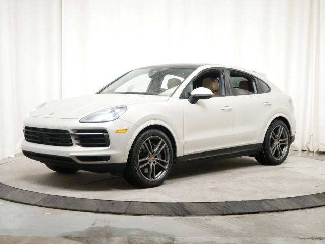 2021 Porsche Cayenne Coupe S AWD photo