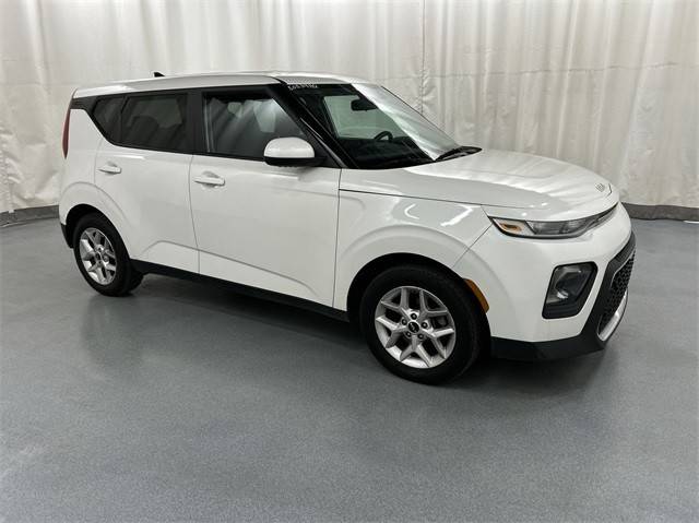 2022 Kia Soul LX FWD photo