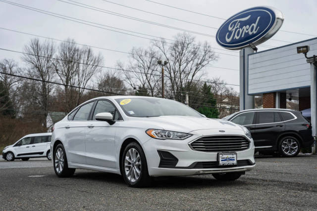 2019 Ford Fusion SE FWD photo