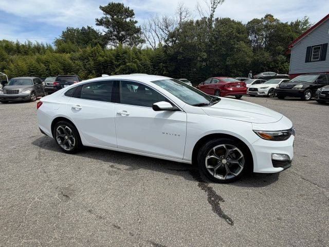 2023 Chevrolet Malibu LT FWD photo
