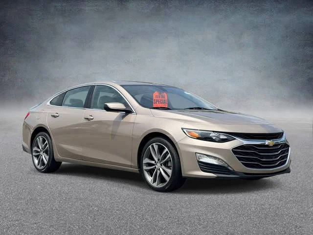 2022 Chevrolet Malibu LT FWD photo