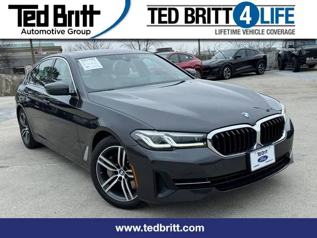 2022 BMW 5 Series 530i xDrive AWD photo