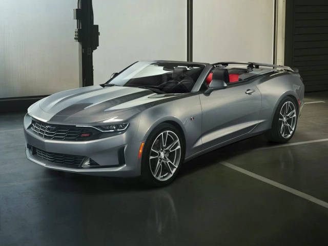 2020 Chevrolet Camaro 1LT RWD photo