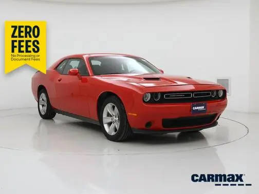 2023 Dodge Challenger SXT RWD photo