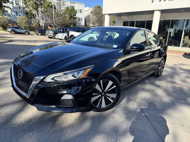 2022 Nissan Altima 2.5 SV FWD photo