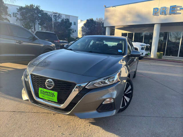 2022 Nissan Altima 2.5 SV FWD photo