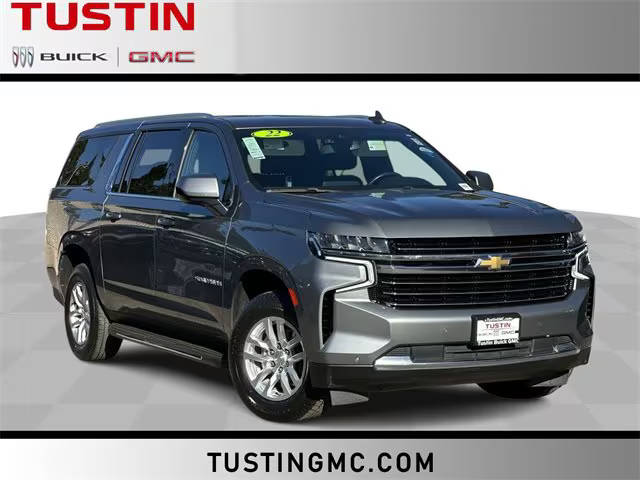 2022 Chevrolet Suburban LT RWD photo