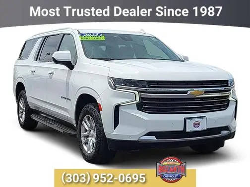 2023 Chevrolet Suburban LT 4WD photo