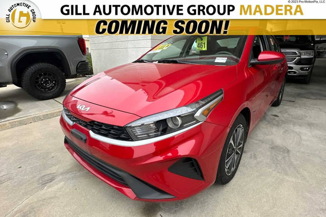 2023 Kia Forte LXS FWD photo