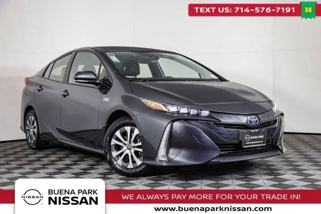 2020 Toyota Prius Prime XLE FWD photo