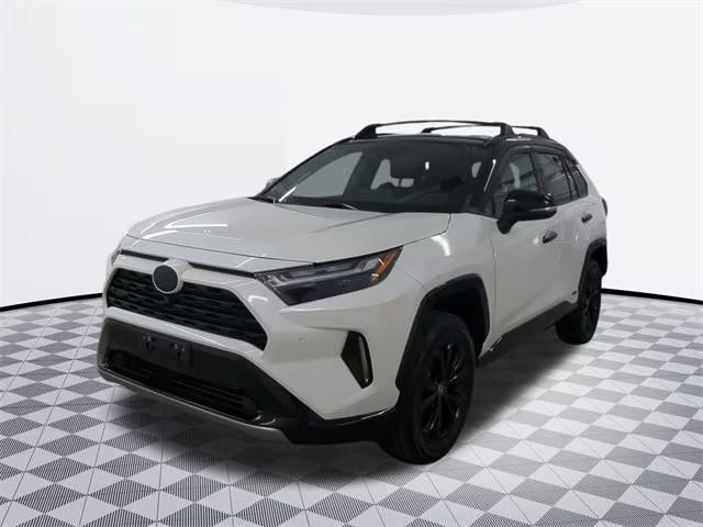 2022 Toyota RAV4 Hybrid XSE AWD photo