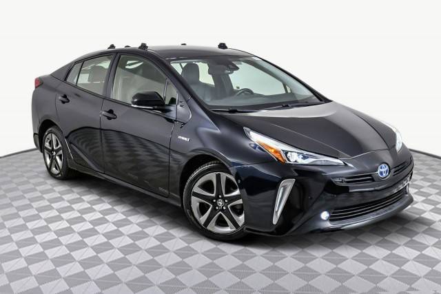 2022 Toyota Prius XLE FWD photo