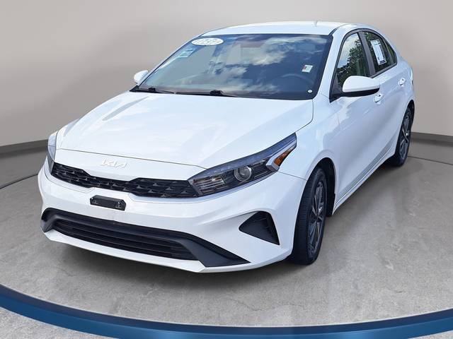2023 Kia Forte LXS FWD photo