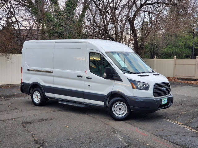 2018 Ford Transit Van  RWD photo