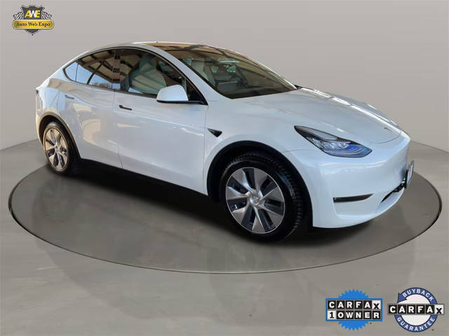 2020 Tesla Model Y Long Range AWD photo