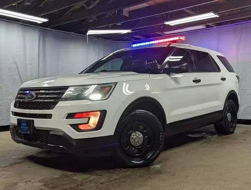 2017 Ford Explorer  AWD photo