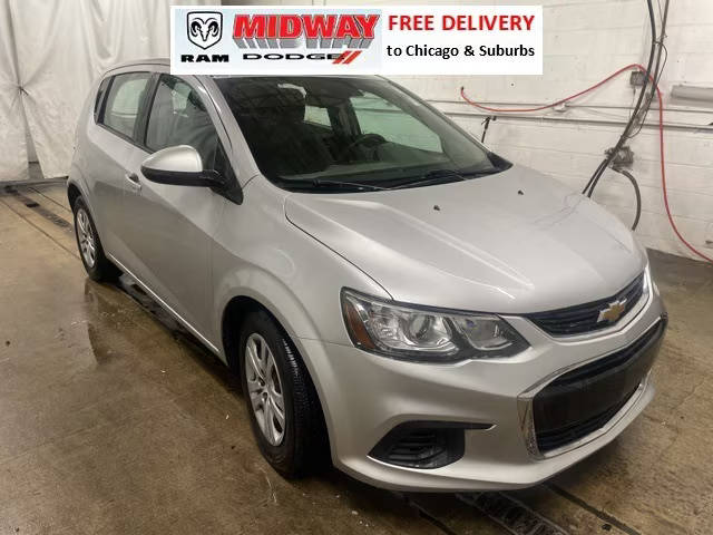 2019 Chevrolet Sonic LT FWD photo